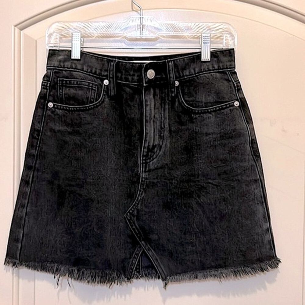 Madewell Black Wash Denim Mini-Skirt EUC